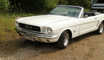 Ford Mustang cabriolet full