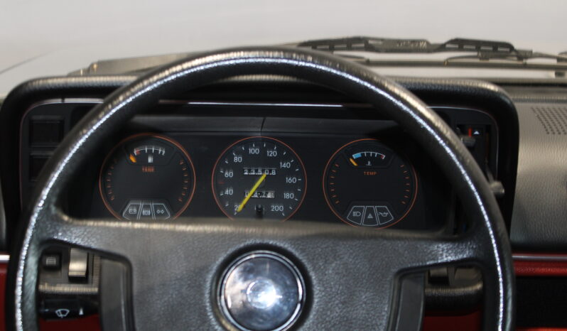 Opel Manta 2.0 3d full