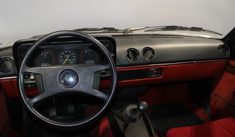 Opel Manta 2.0 3d full
