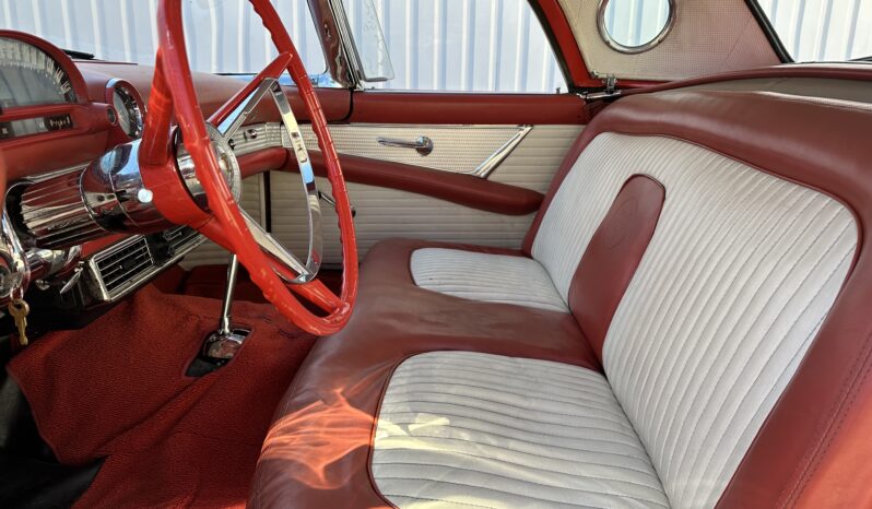 Ford Thunderbird V8 aut full