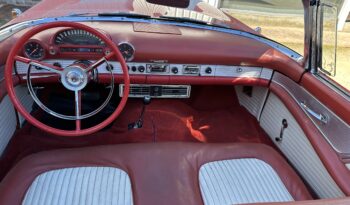 Ford Thunderbird V8 aut full