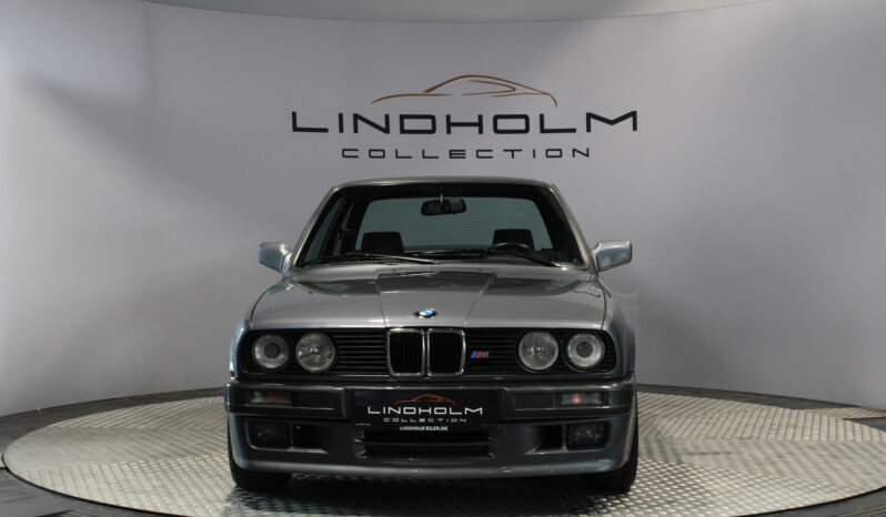BMW 3-serie E30 320 i M-Technic full