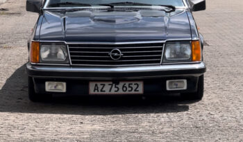 Opel Monza 2.5E Auto full