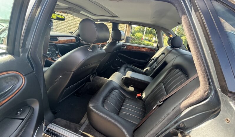Jaguar XJ8 Executive full