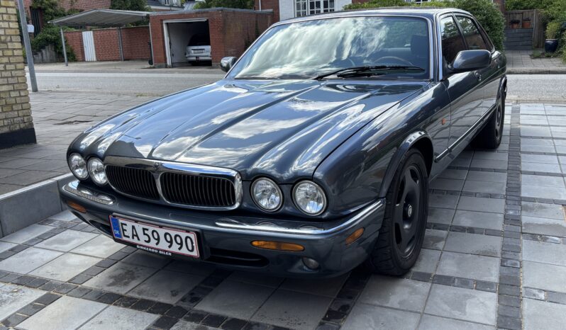 Jaguar XJ8 Executive full