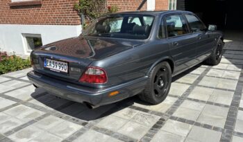 Jaguar XJ8 Executive full