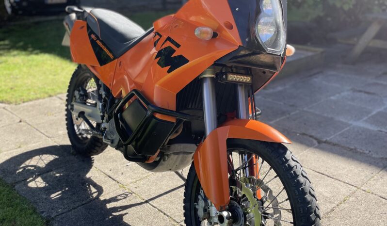 KTM 950 Adventure full