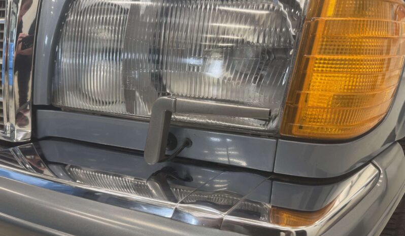 Mercedes-Benz S-Klasse (W126) 560 SEL full