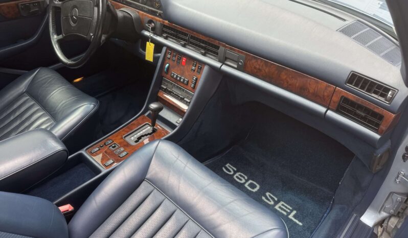 Mercedes-Benz S-Klasse (W126) 560 SEL full