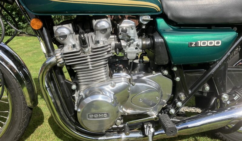 Kawasaki z-1000 full