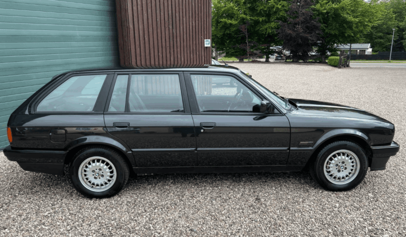 BMW 3-serie E30 318i 1,8 Touring full