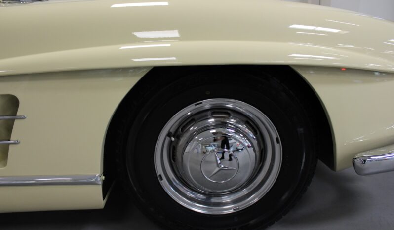 Mercedes-Benz 300 SL (W198) roadster full