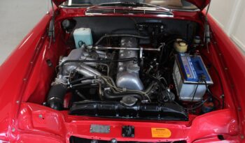 Mercedes-Benz 220-280 (W111) 250 SE full