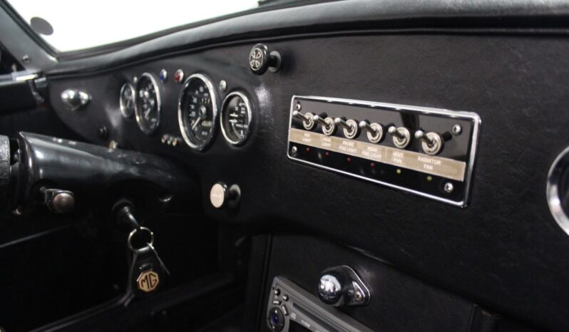 MG MGC 2,9 Roadster full