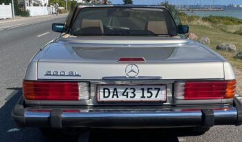 Mercedes-Benz SL-Klasse (R107) 560 SL full