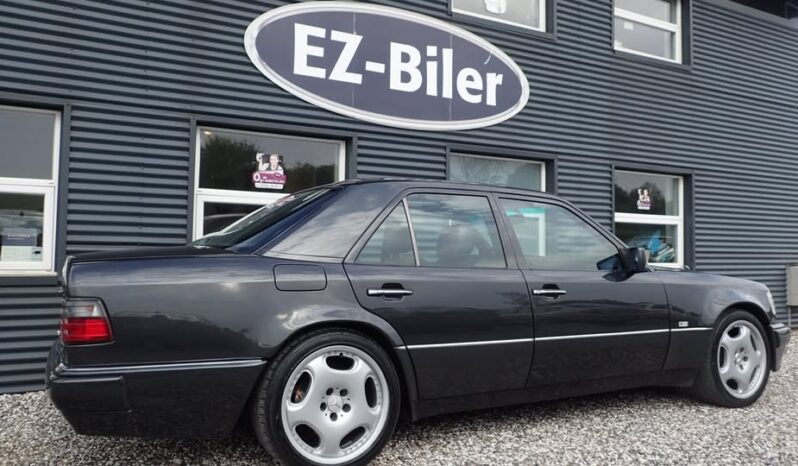 Mercedes-Benz E-Klasse (W124) 500E V8 full