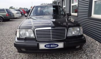 Mercedes-Benz E-Klasse (W124) 500E V8 full