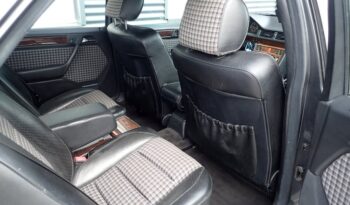 Mercedes-Benz E-Klasse (W124) 500E V8 full