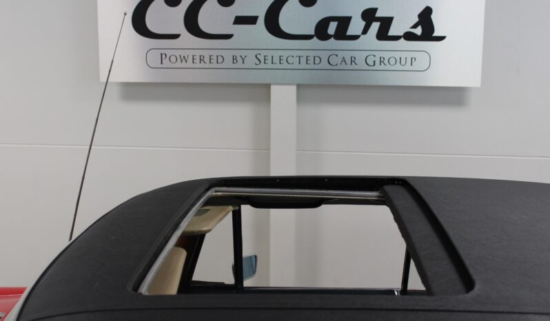 Mercedes-Benz 220-280 (W111) 250 SE full