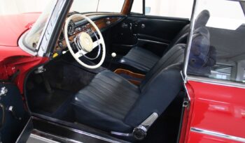 Mercedes-Benz 220-280 (W111) 250 SE full