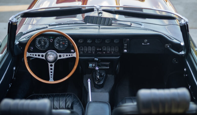 Jaguar E-Type serie 2 roadster 4,2 full