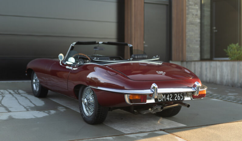 Jaguar E-Type serie 2 roadster 4,2 full