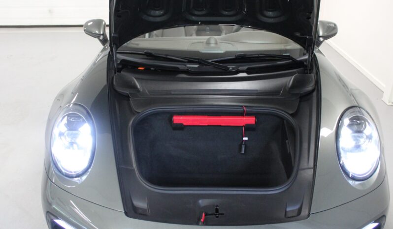 Porsche 911 992 Carrera S Cabriolet full
