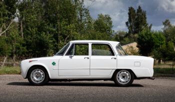 Alfa Romeo Giulia TI Super Recreazione full