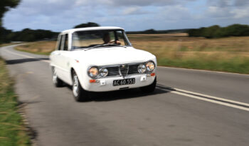 Alfa Romeo Giulia TI Super Recreazione full