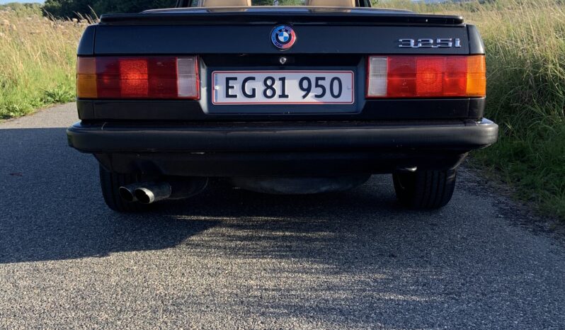 BMW 3-serie E30 325 i Cab full