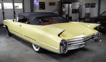 Cadillac Coupé DeVille cabriolet full