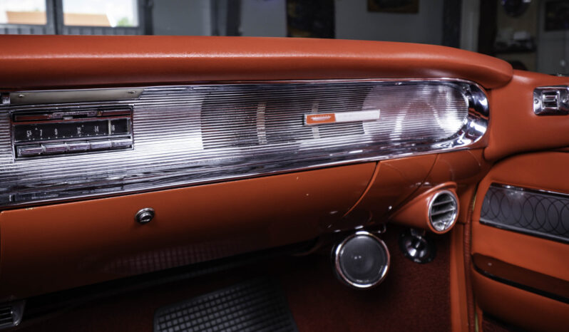 Cadillac Coupé DeVille cabriolet full