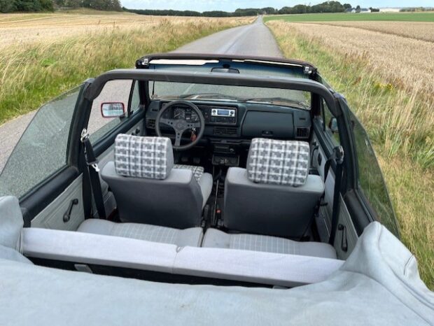 VW Golf cabriolet full