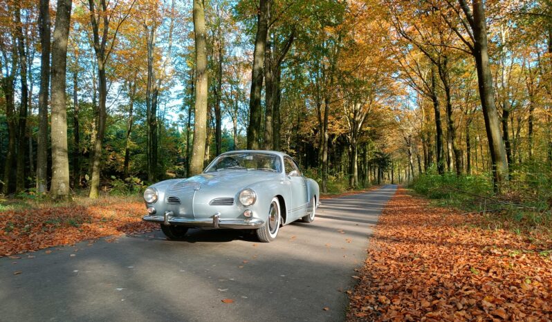 VW Karmann-Ghia 143 full