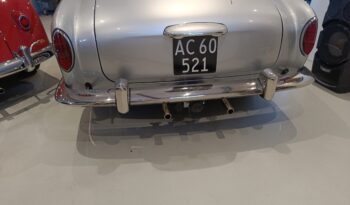 VW Karmann-Ghia 143 full