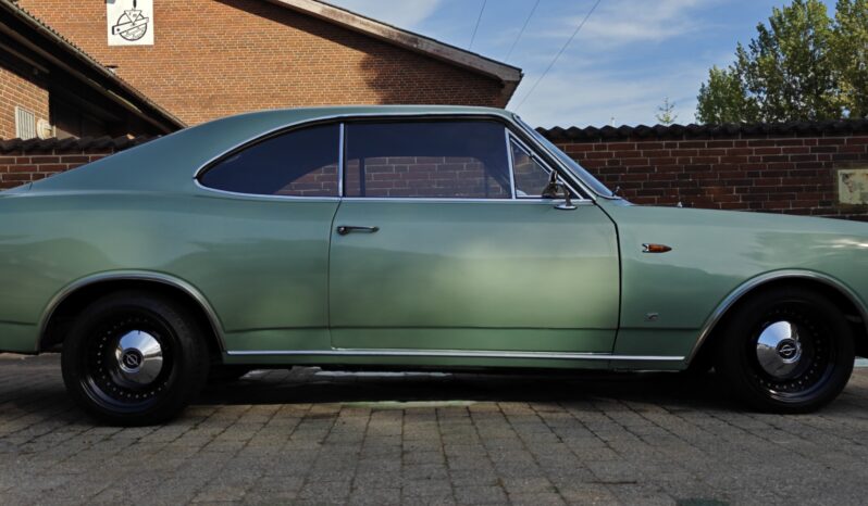 Opel Rekord C Coupé full