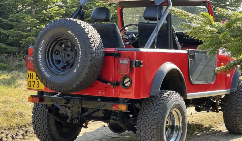 Jeep CJ-7 Renegade V8 4×4 full