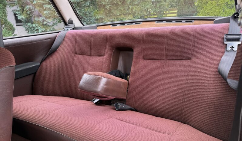 Volvo 200-Serie 242 DL full