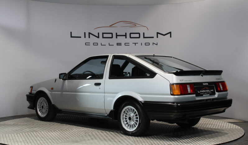 Toyota Corolla AE 86 TwinCam full