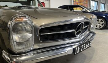 Mercedes-Benz SL-Klasse (R107) 230 SL 2,3 Pagode aut. full