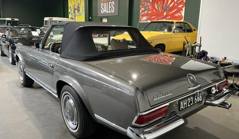 Mercedes-Benz SL-Klasse (R107) 230 SL 2,3 Pagode aut. full