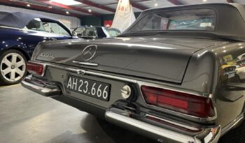 Mercedes-Benz SL-Klasse (R107) 230 SL 2,3 Pagode aut. full