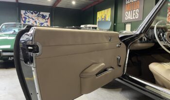 Mercedes-Benz SL-Klasse (R107) 230 SL 2,3 Pagode aut. full