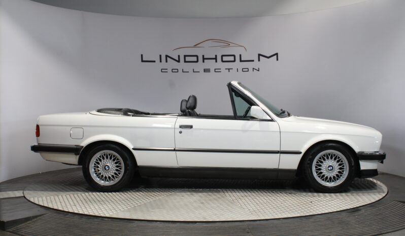 BMW 3-serie E30 325 i Cab full