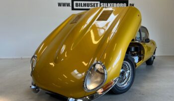 Jaguar E-Type 4,2 2+2 Coupé 2d full