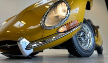Jaguar E-Type 4,2 2+2 Coupé 2d full