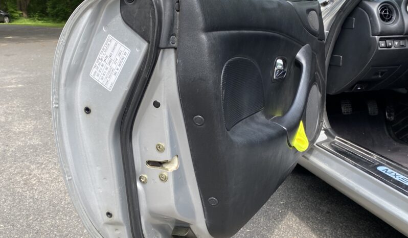Mazda MX-5 1.8 Sport full