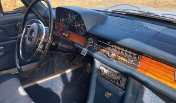 Mercedes-Benz 250-280 CE (W114) 280 E full