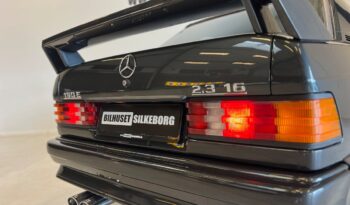 Mercedes-Benz 190 (W201) E 2,3 4d full