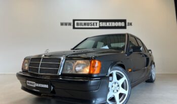 Mercedes-Benz 190 (W201) E 2,3 4d full